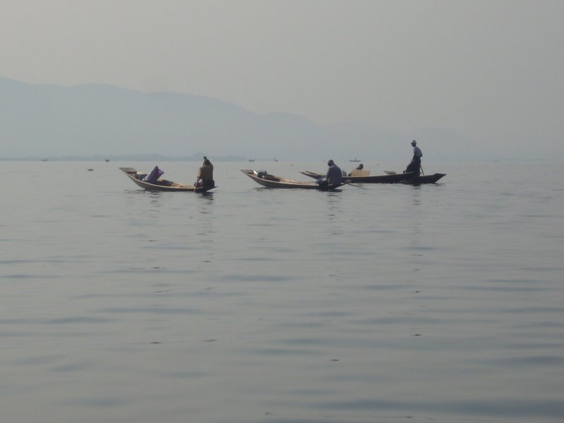 Travel - Myanmar - Inle Lake - First Boat Trip - Out onto the lake